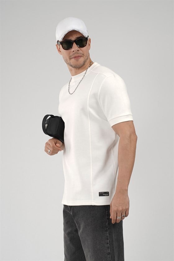 Image of Regular Kalıp Çımalı Kol Manşetli Düz Basic Tişört