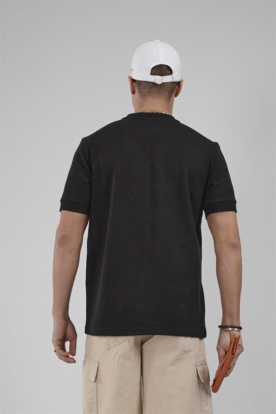 Image of Regular Kalıp Çımalı Kol Manşetli Düz Basic Tişört