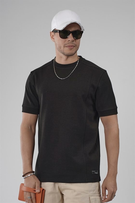 Image of Regular Kalıp Çımalı Kol Manşetli Düz Basic Tişört