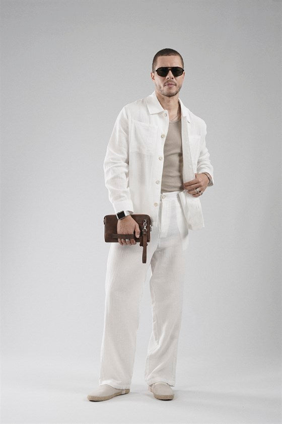 Image of Set cămașă și pantaloni bărbătești din material muselină, croială regulată