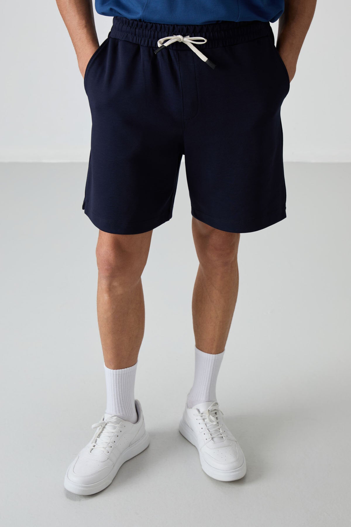 Image of Comfort Fit Basic 3'lü Paket Siyah-Lacivert-Ekru Erkek Şort - 81274