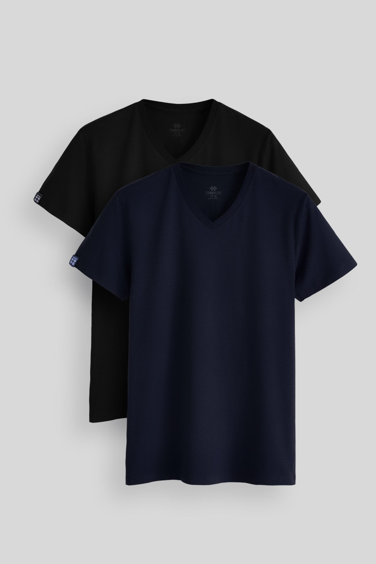 Image of Standart Fit Basic V Yaka 2'li Paket Siyah-Lacivert Erkek T-Shirt - 87912