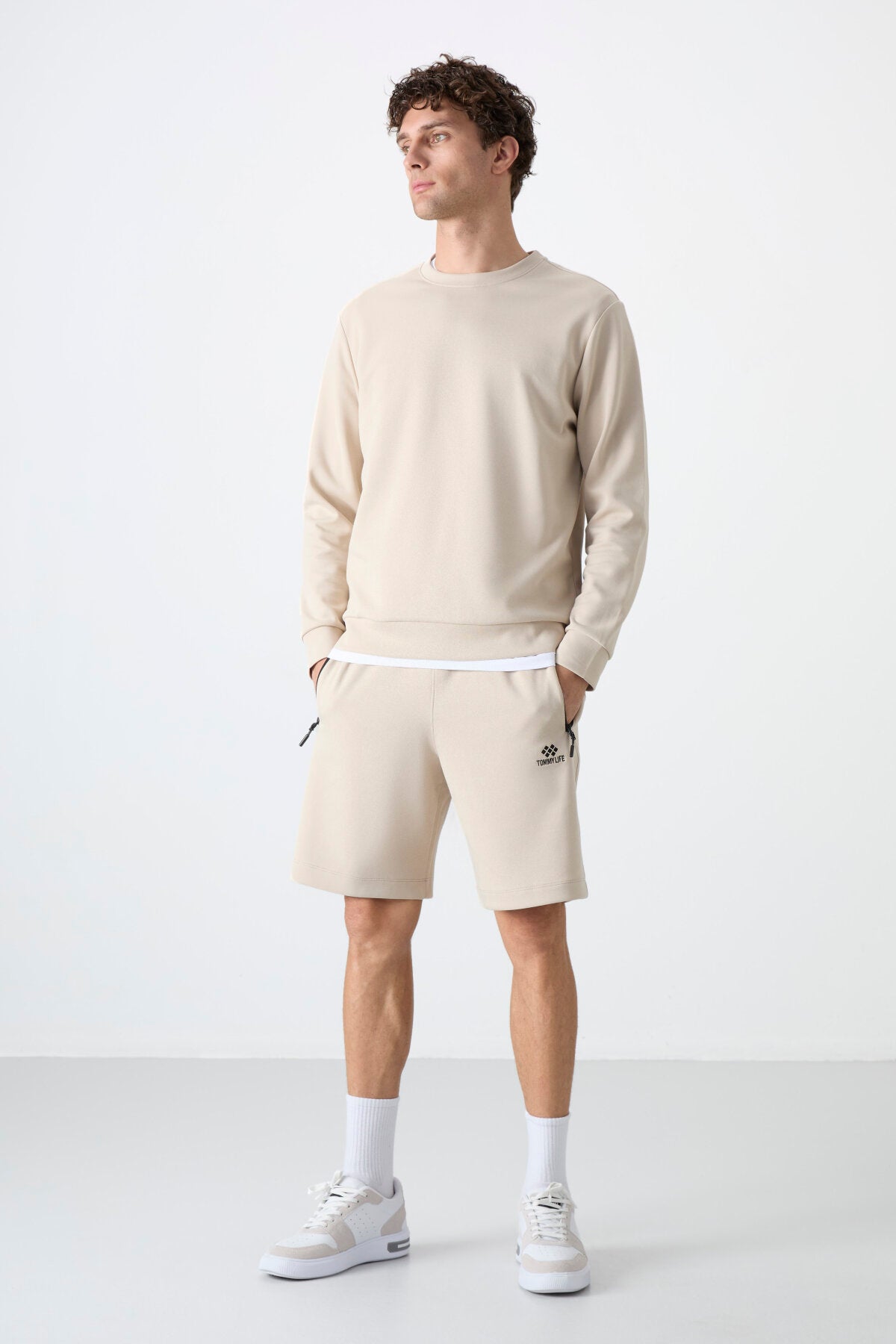 Image of Rahat Form Basic O Yaka  3'lü Paket Siyah-Bej-Çağla Erkek Sweatshirt 88053