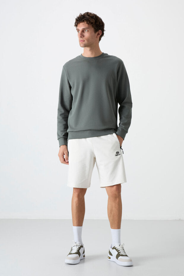 Image of Rahat Form Basic O Yaka  3'lü Paket Siyah-Lacivert-Çağla Erkek  Sweatshirt  88053
