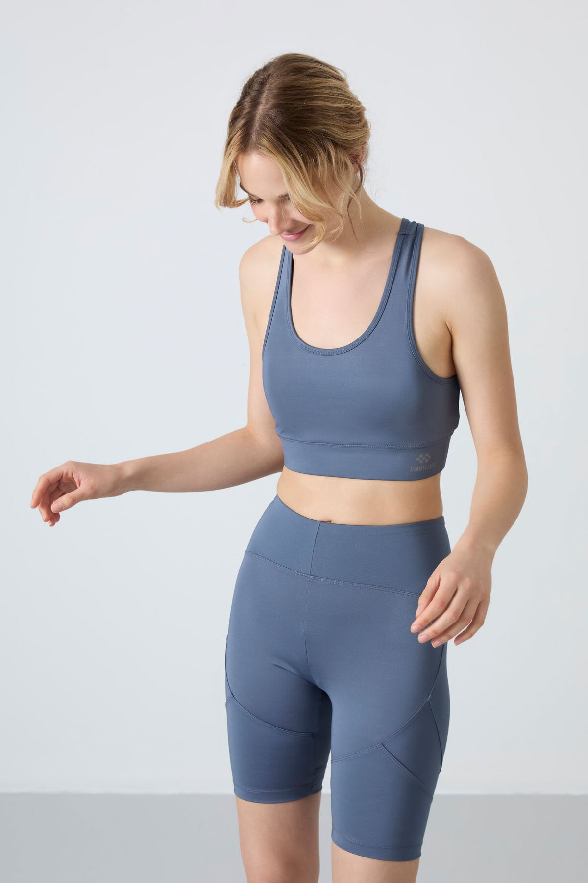 Image of Slim Fit U Yaka 2'li Paket Petrol-Beyaz Kadın Spor Büstiyer - 97120