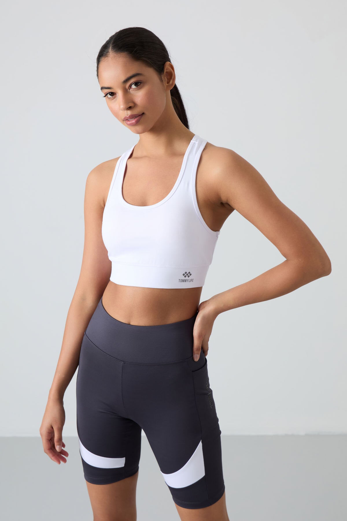 Image of Slim Fit U Yaka 2'li Paket Petrol-Beyaz Kadın Spor Büstiyer - 97120