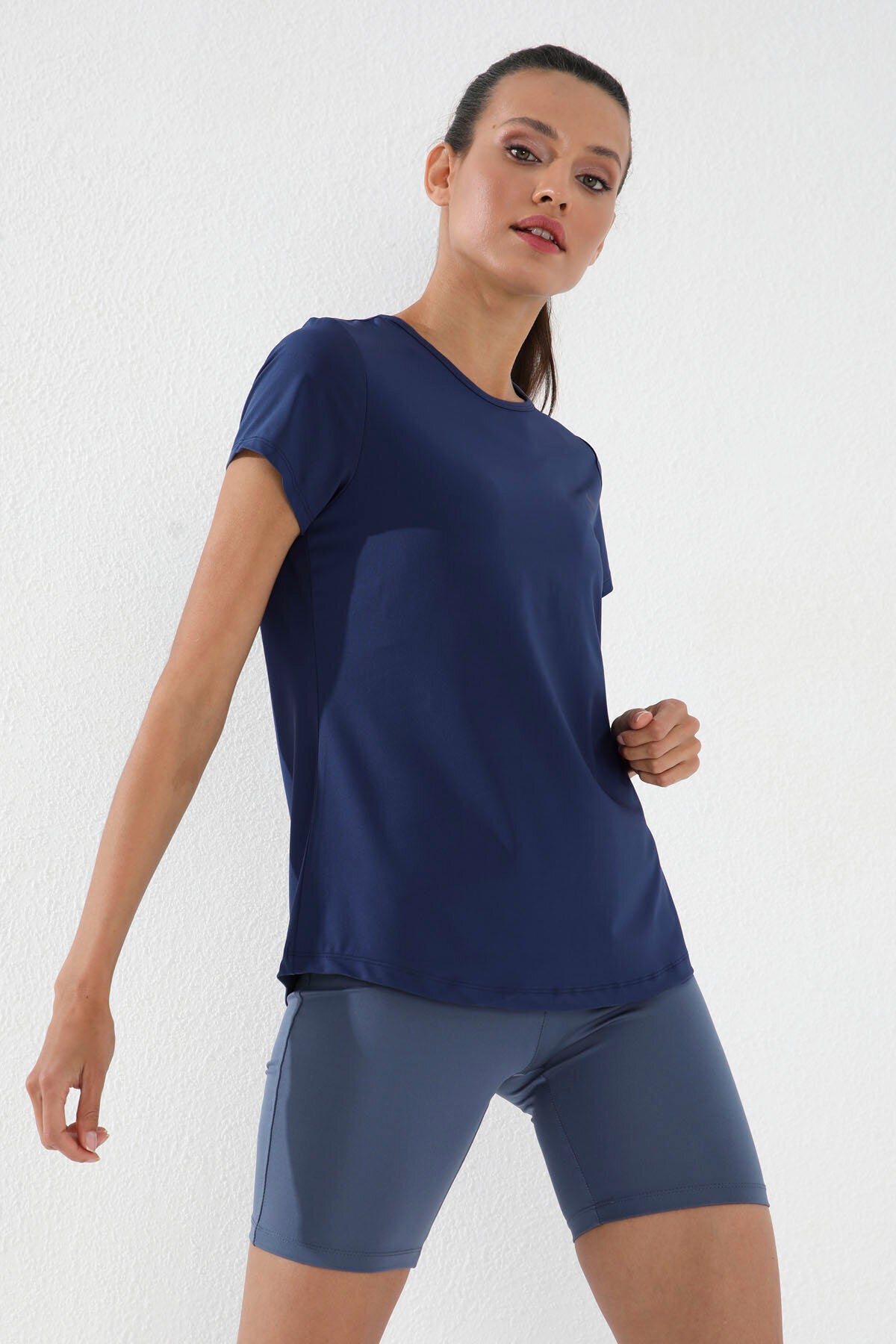 Image of Tricou de damă cu croială standard, guler rotund, set de 2 bucăți, indigo-lămâie - 97144