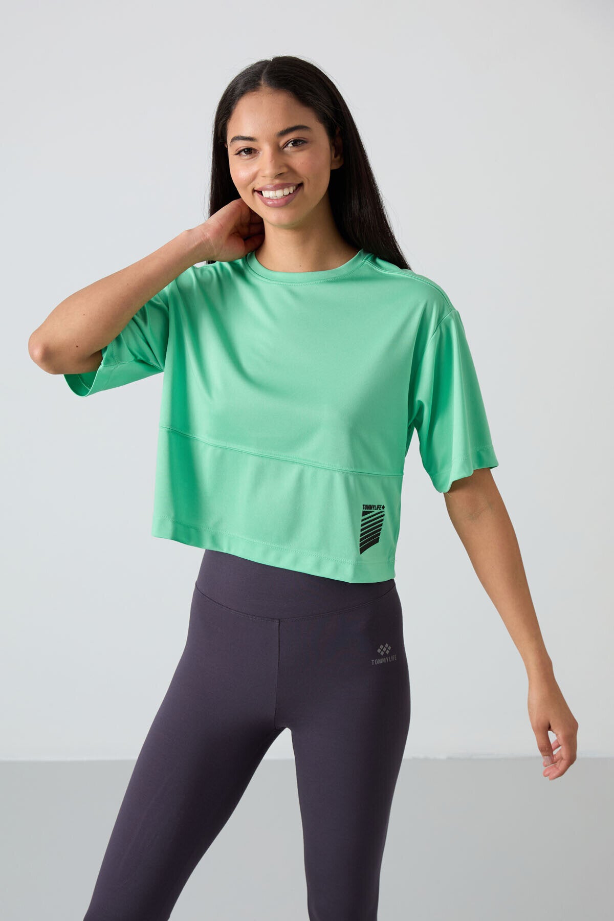 Image of Oversize Fit O Yaka 2'li Paket Beyaz-Su Yeşili Kadın T-Shirt - 97284