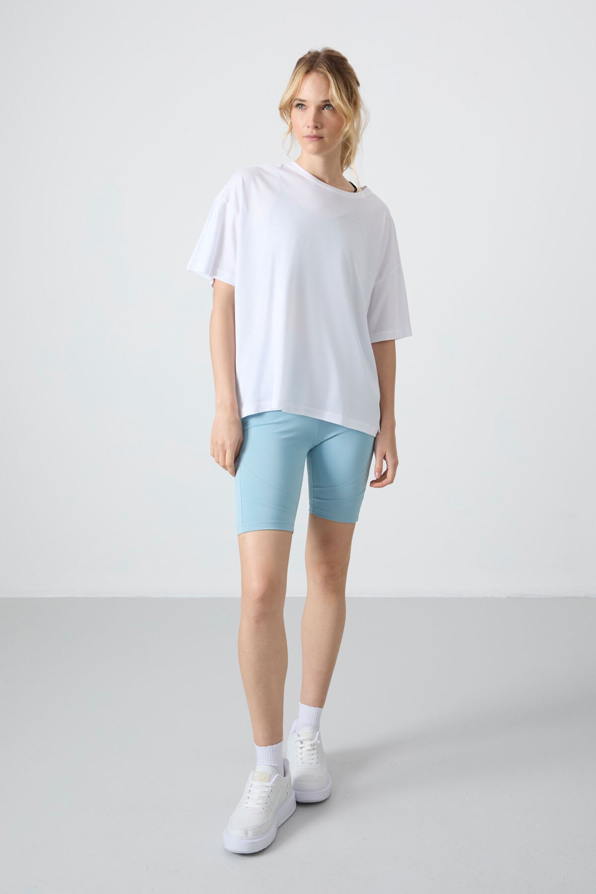 Image of Oversize Fit Basic O Yaka 3'lü Paket Siyah-Beyaz-Rose Kadın T-Shirt  97285