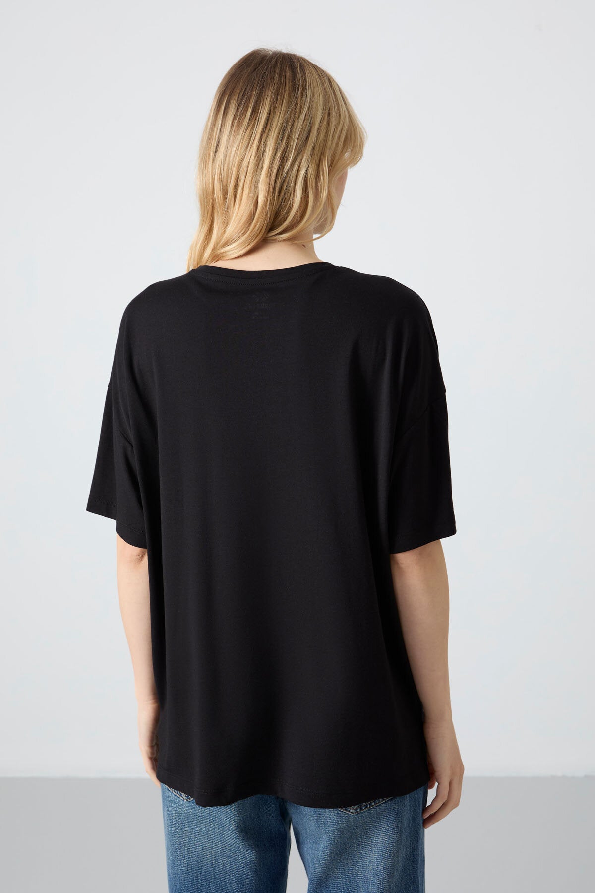 Image of Oversize Fit Basic O Yaka 3'lü Paket Siyah-Beyaz-Rose Kadın T-Shirt  97285