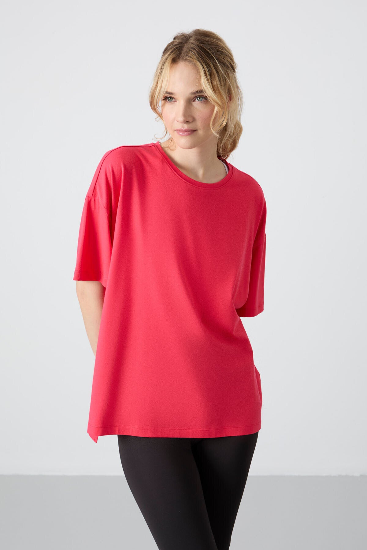 Image of Oversize Fit Basic O Yaka 5'li Paket Kadın T-Shirt - 97285