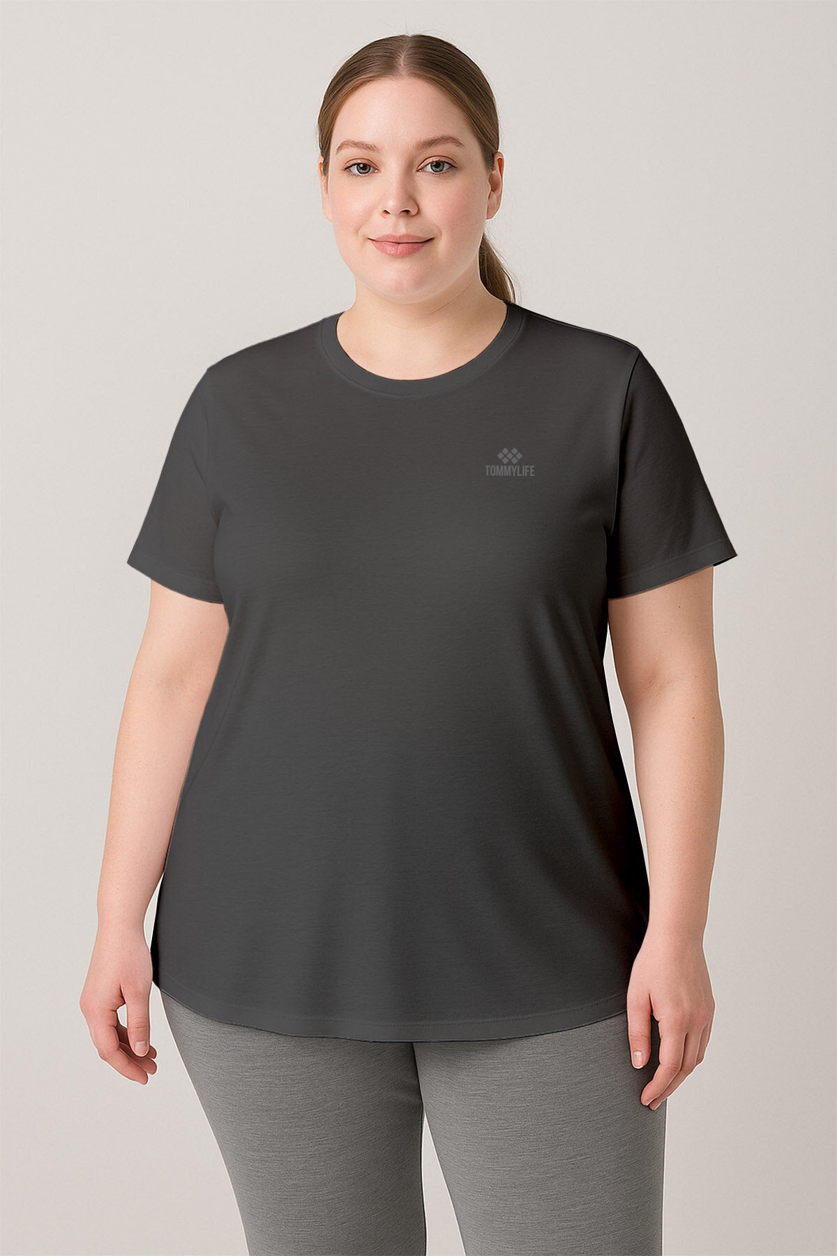 Image of Rahat Form 2'li Paket Koyu Gri-Gül Kurusu Battal Kadın T-Shirt - 97308