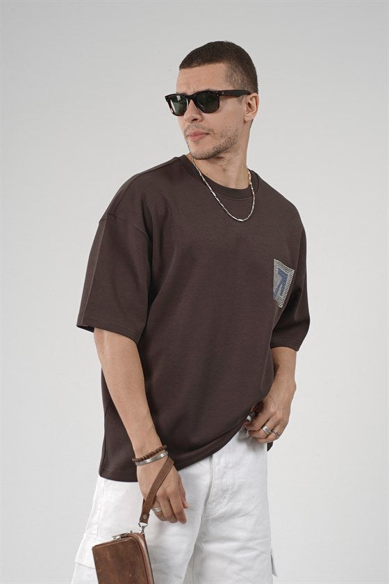 Image of Tricou bărbătesc supradimensionat cu imprimeu tip plasă pe spate