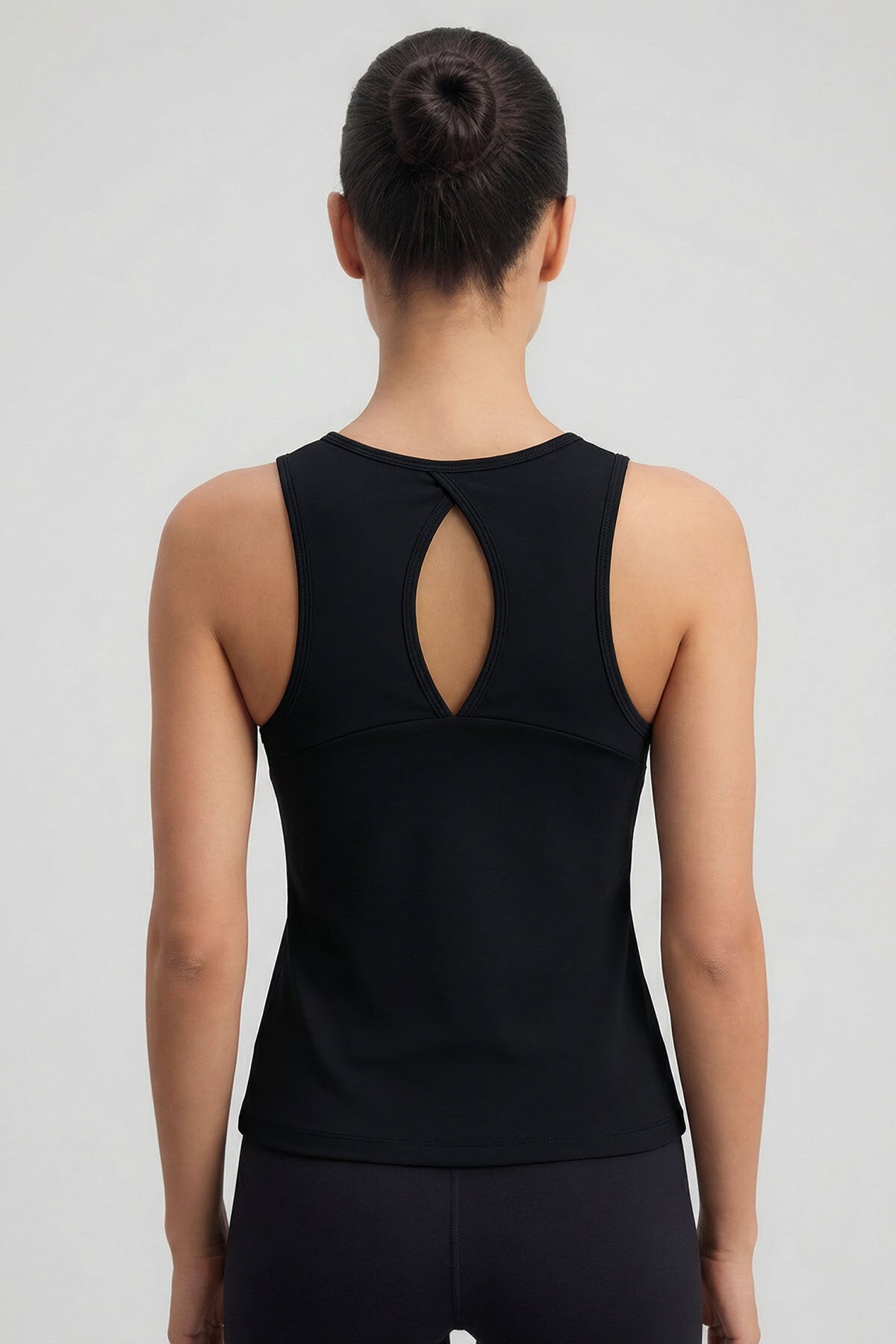Image of Siyah Standart Fit Çapraz Sırt Detaylı Kadın Spor Atlet - 97296