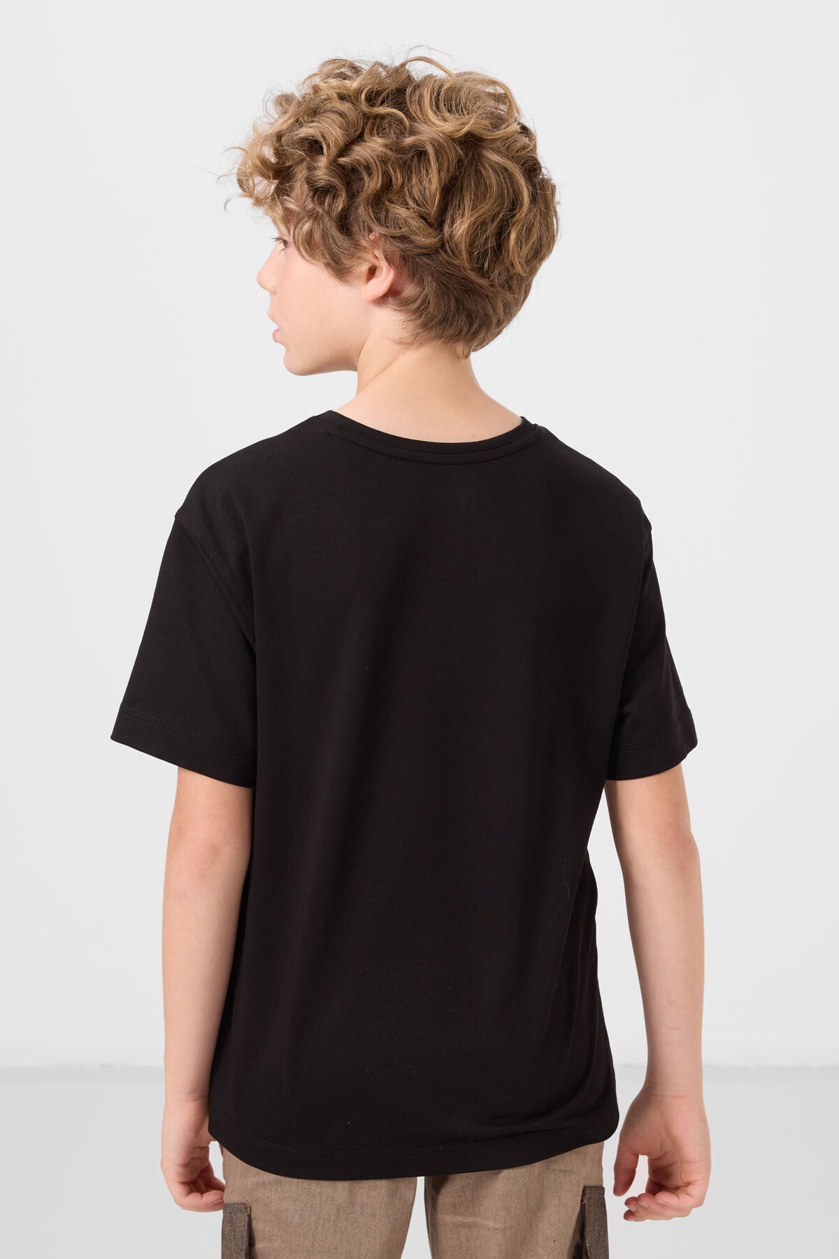 Image of Siyah Pamuklu Yumuşak Dokulu Oversize Baskılı Erkek Çocuk T-Shirt - 11285