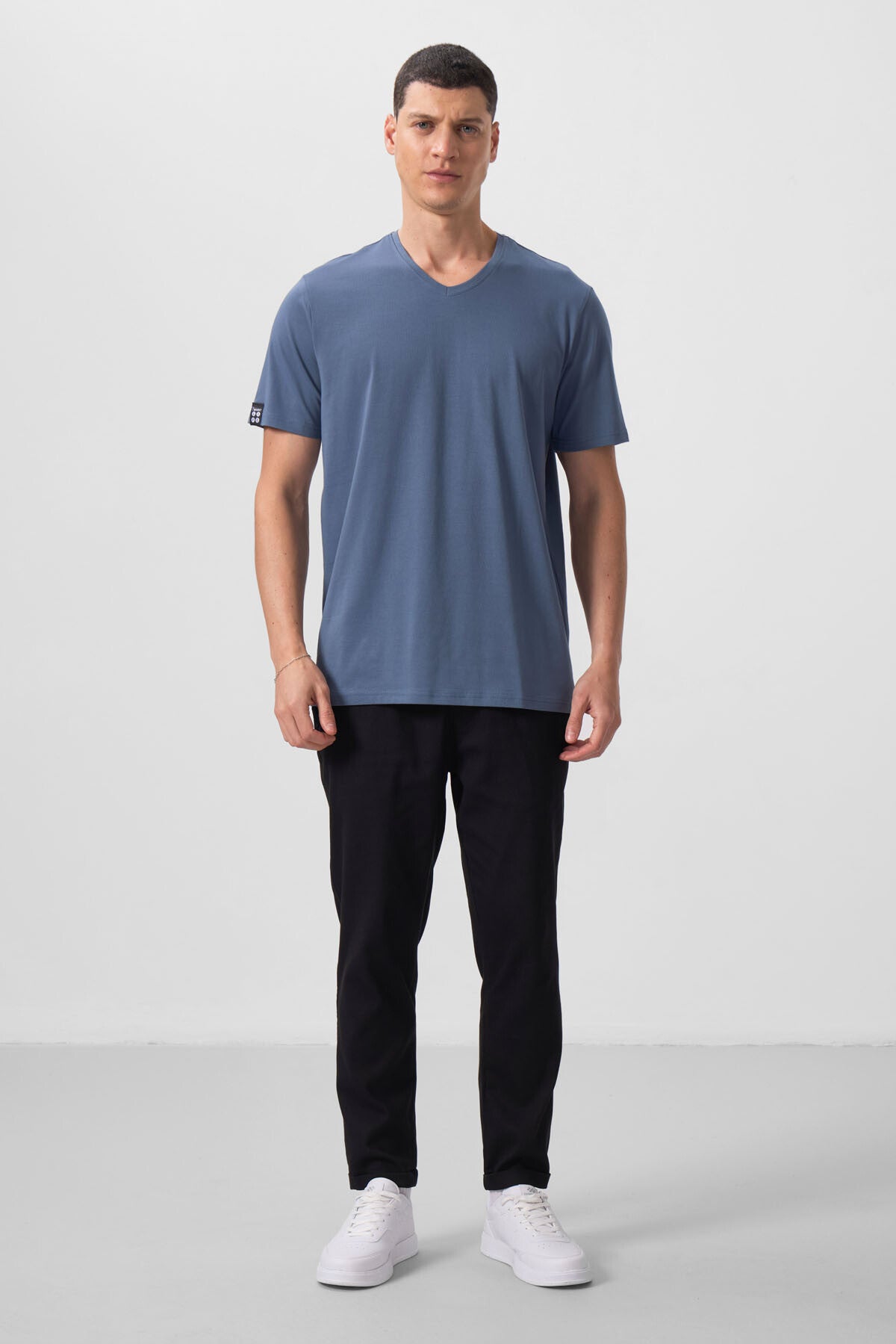 Image of Siyah Standart Fit Dokuma Hafif Esnek Chino Erkek Pantolon - 82175