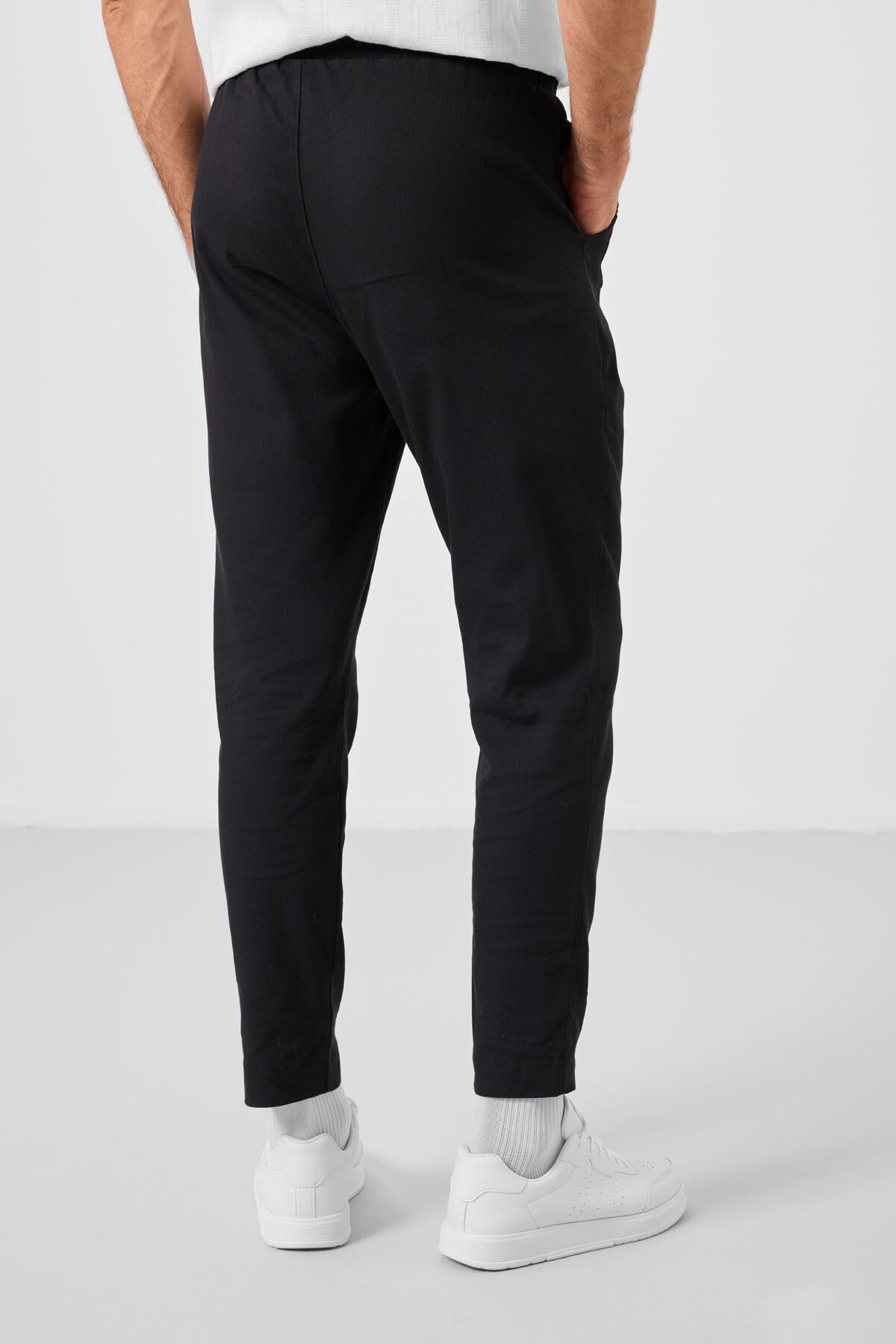 Image of Siyah Standart Fit Dokuma Hafif Esnek Chino Erkek Pantolon - 82177
