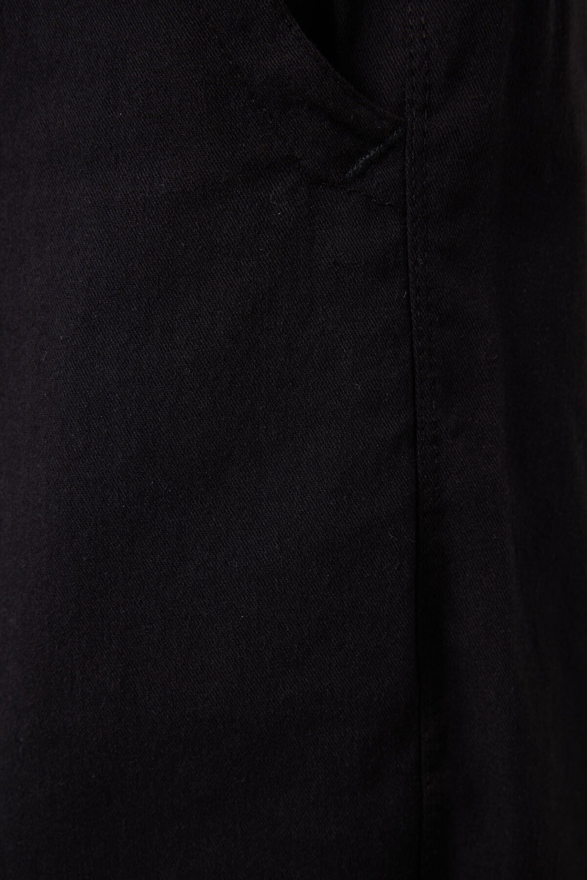 Image of Siyah Standart Fit Dokuma Hafif Esnek Chino Erkek Şort - 81293