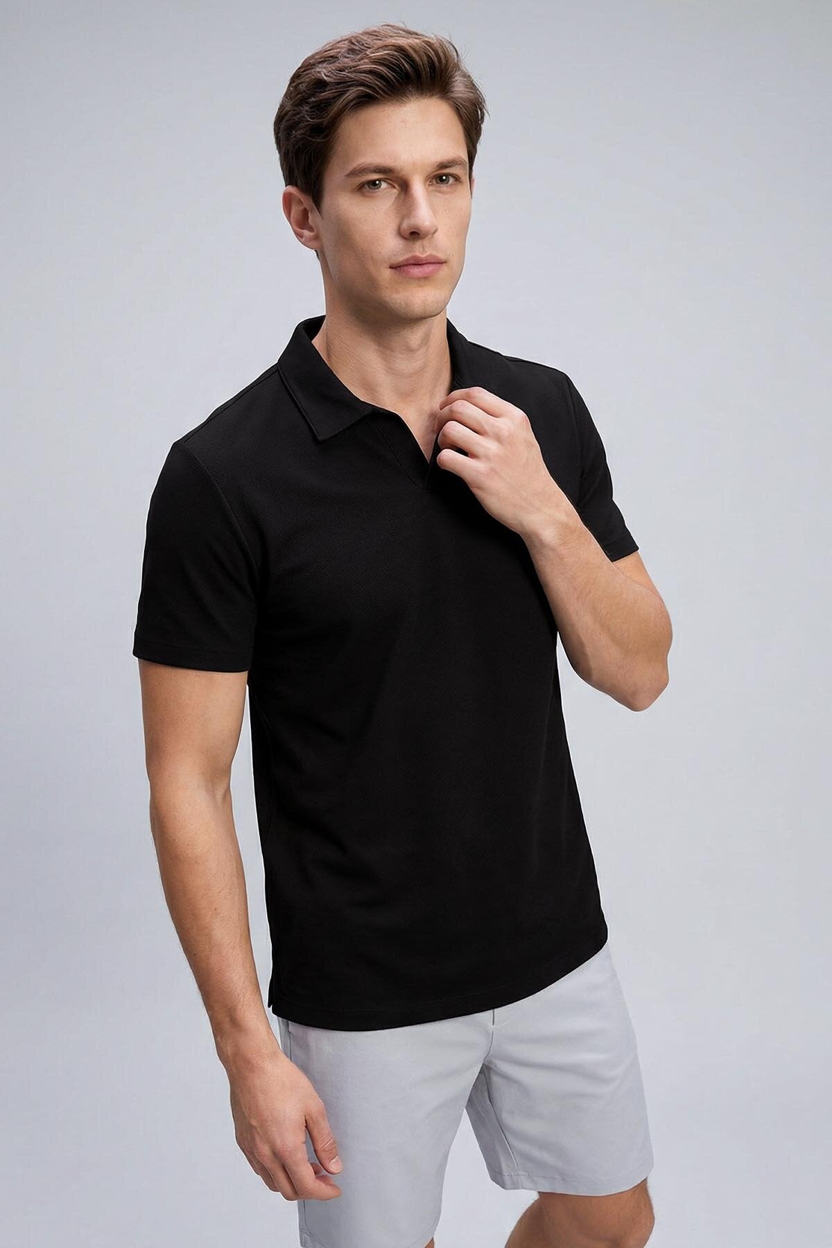 Image of Siyah Rahat Form Yumuşak Dokulu Polo Yaka Erkek T-Shirt - 88496