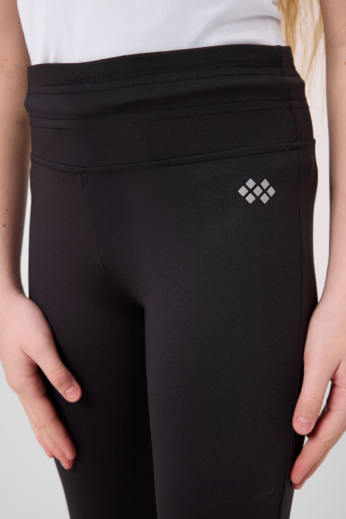 Image of Siyah Esnek Standart Fit Basic Performans İspanyol Paça Kız Çocuk Tayt - 75193