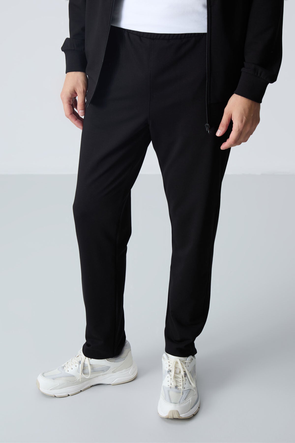 Image of Siyah Pamuklu Kalın Yumuşak Dokulu Comfort Fit Basic Erkek Eşofman Takım - 85260