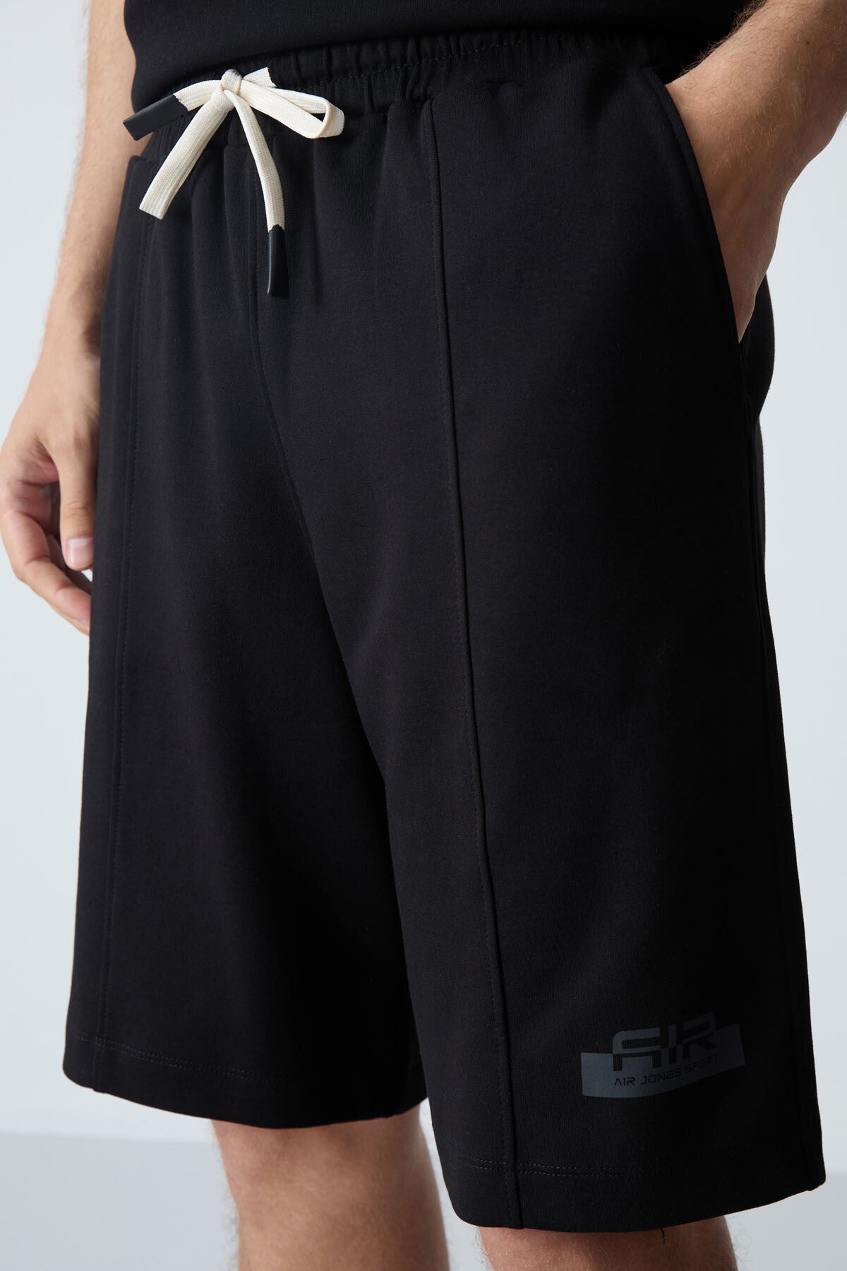Image of Siyah Pamuklu Kalın Yumuşak Dokulu Oversize Fit Basic Erkek Şort Takım - 85259