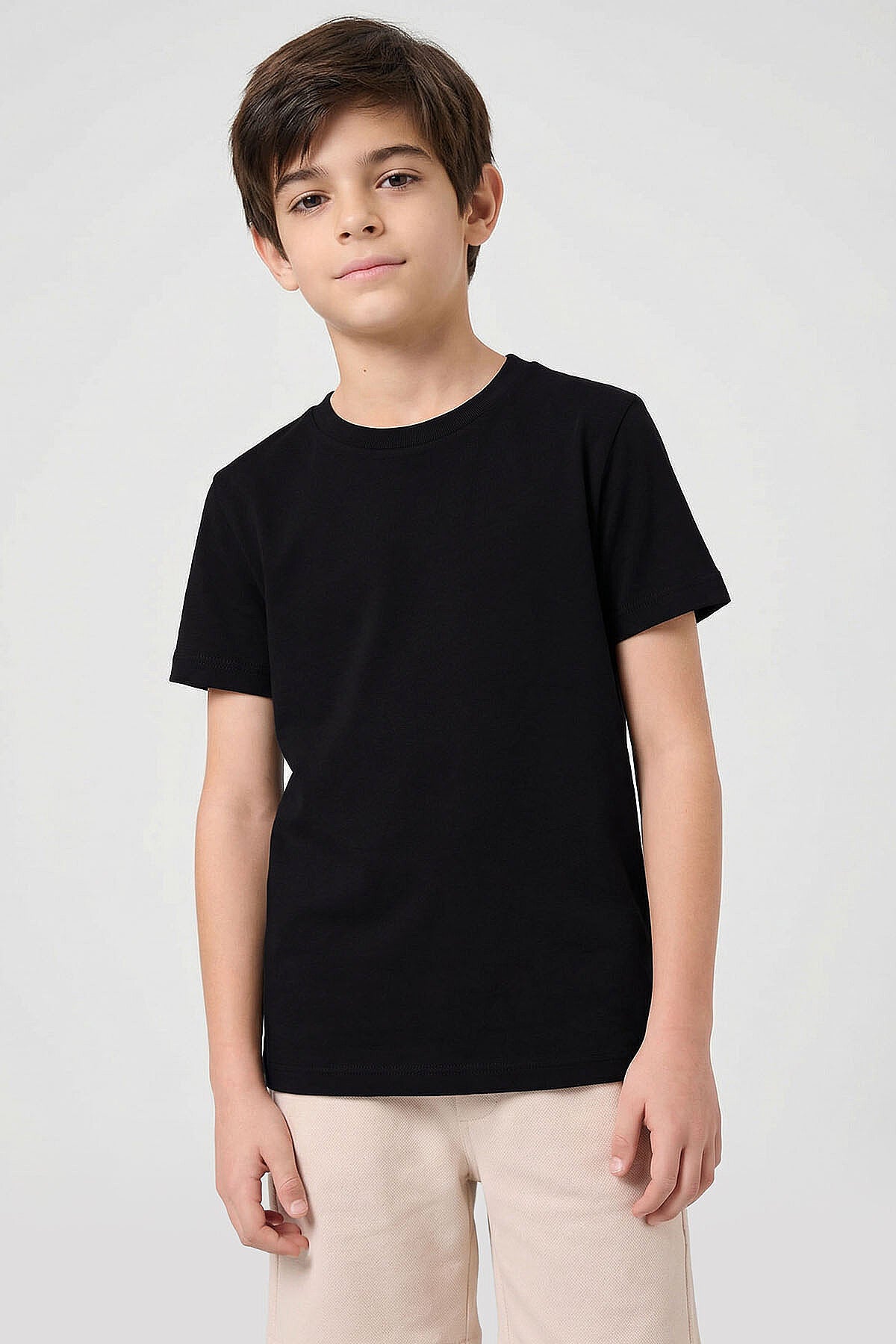 Image of Siyah O Yaka Standart Fit Basic Unisex Çocuk T-Shirt - 11328