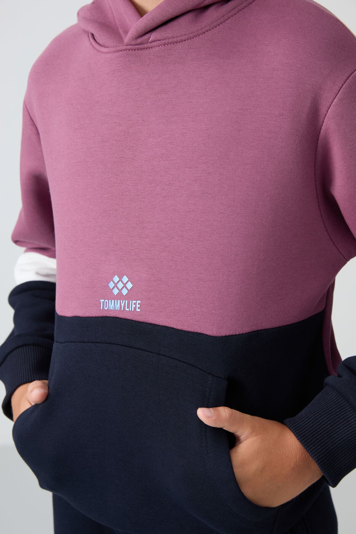 Image of Soft Vişne-Lacivert Pamuklu Kalın İçi Tüylü Standart Fit Nakışlı Erkek Çocuk Eşofman Takım - 11255