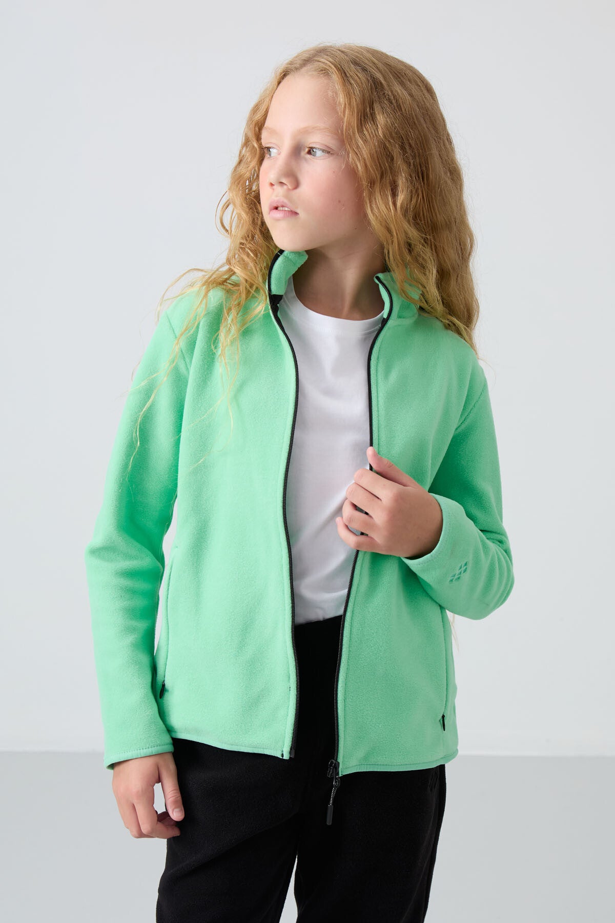 Image of Su Yeşil Kalın Yumuşak Dokulu Standart Fit Nakışlı Polar Kız Çocuk Sweatshirt - 75154
