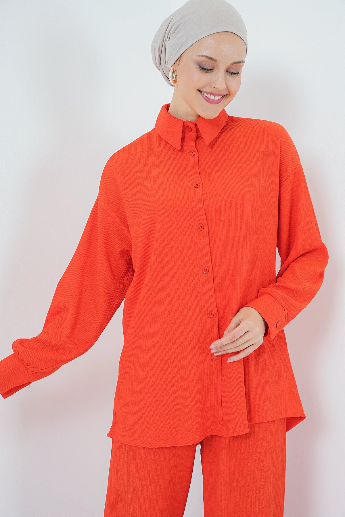 Image of T5858 Knitted Hijab Two-Piece Set - Orange