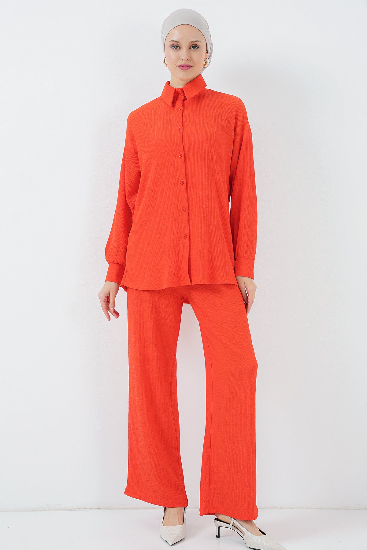 Image of T5858 Knitted Hijab Two-Piece Set - Orange