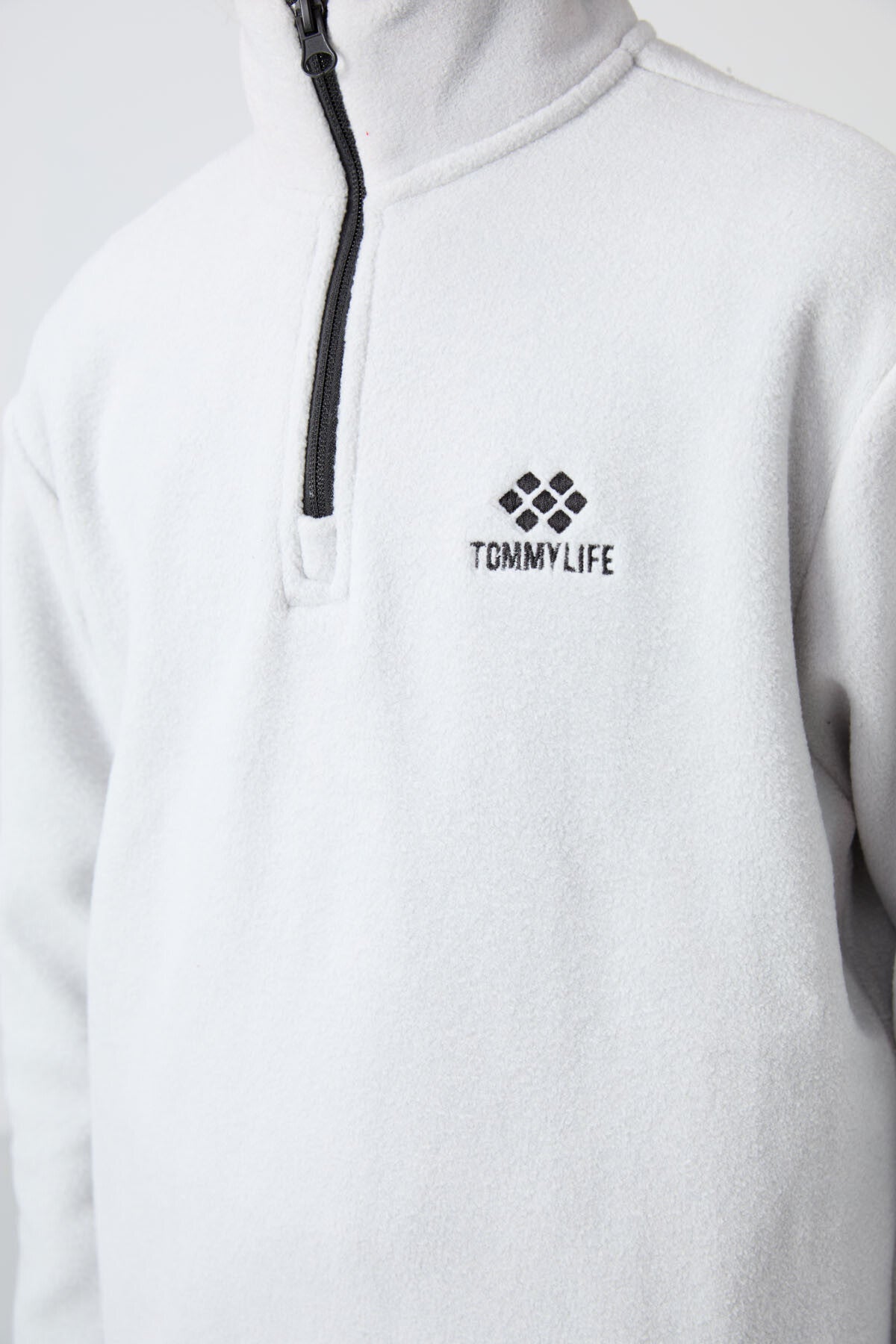 Image of Taş Kalın Yumuşak Dokulu Standart Fit Nakışlı Polar Erkek Çocuk Sweatshirt - 11221