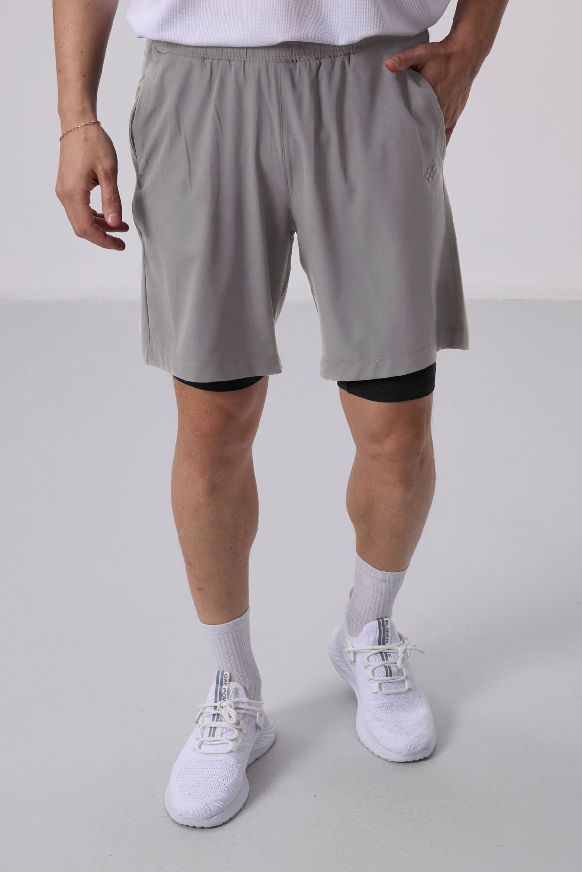 Image of Taş İnce Yumuşak Standart Fit Erkek Taytlı Şort - 81287