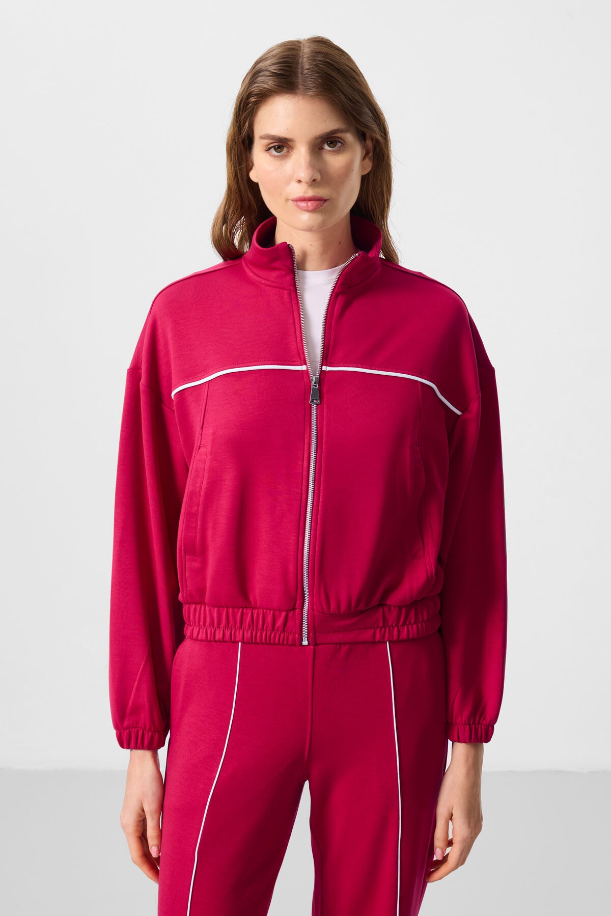 Image of Viva Kırmızı Yumuşak Dokulu Dik Yaka Oversize Lastikli Kadın Eşofman Takım - 95349