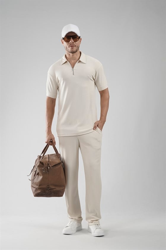 Image of Yakası Fermuarlı Regular Kalıp Pantolon Tişört Alt Üst Takım