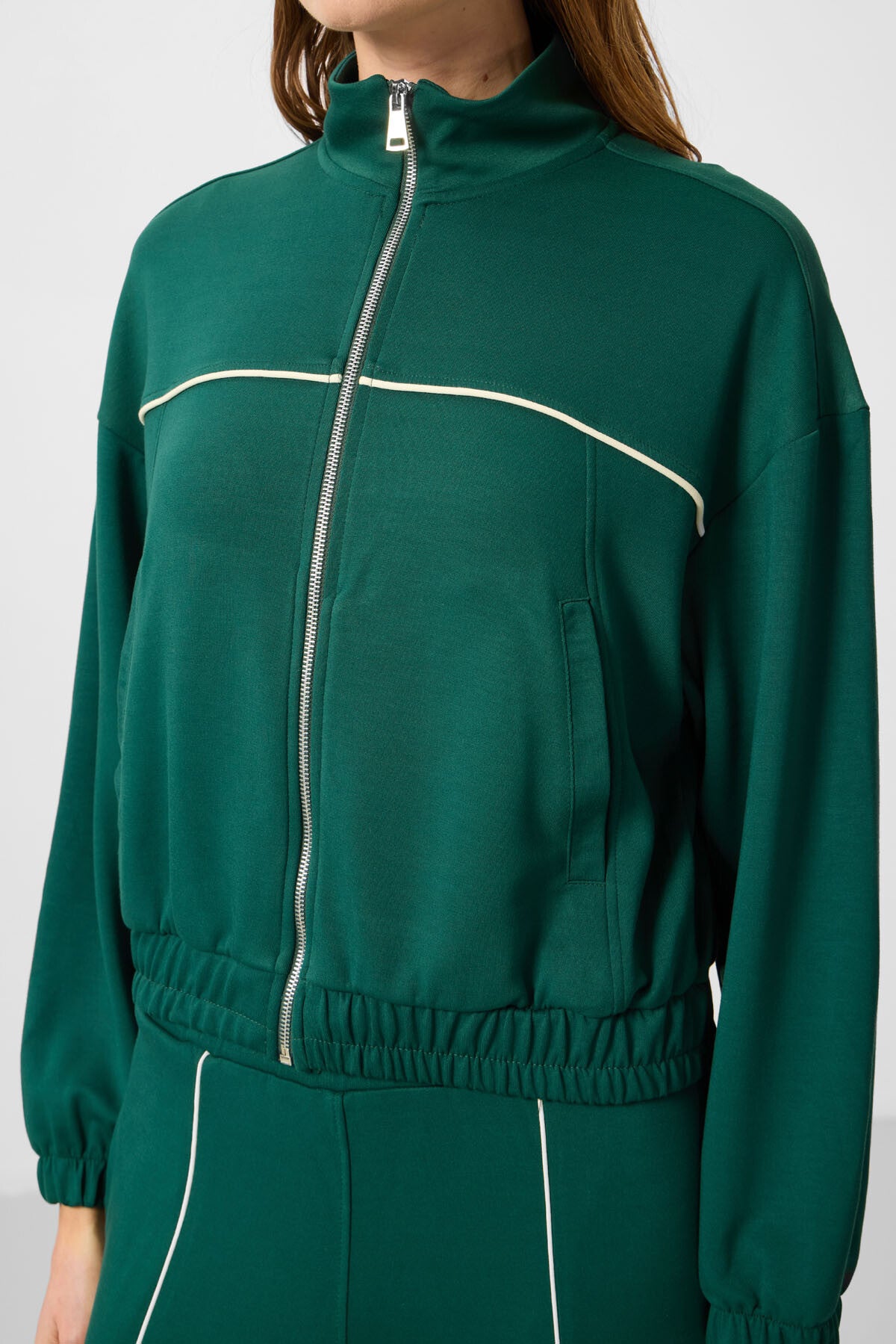 Image of Yeşil Yumuşak Dokulu Dik Yaka Oversize Lastikli Kadın Eşofman Takım - 95349